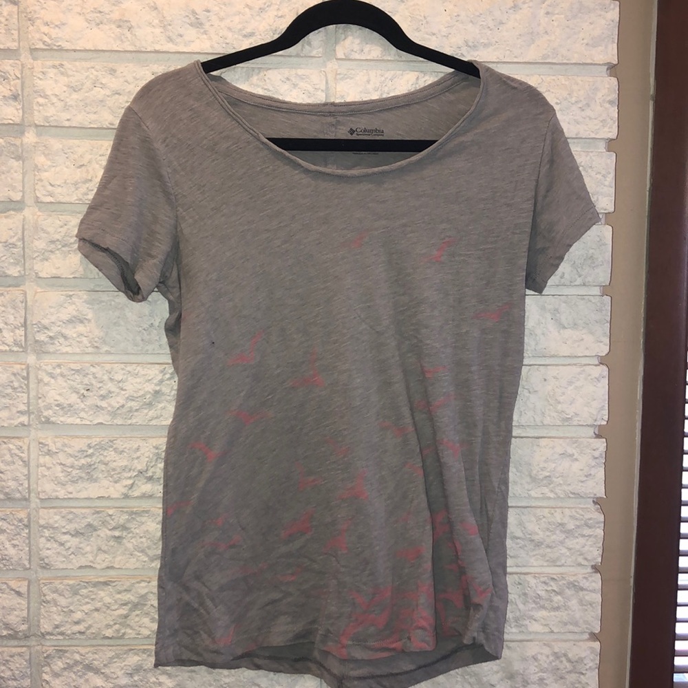 Columbia gray short sleeve shirt